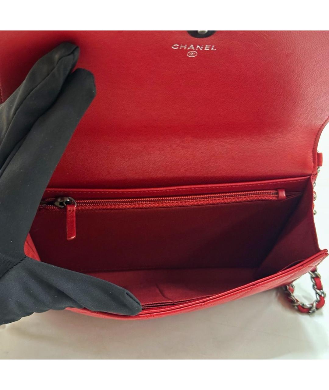 CHANEL Красная кожаная сумка через плечо, фото 7