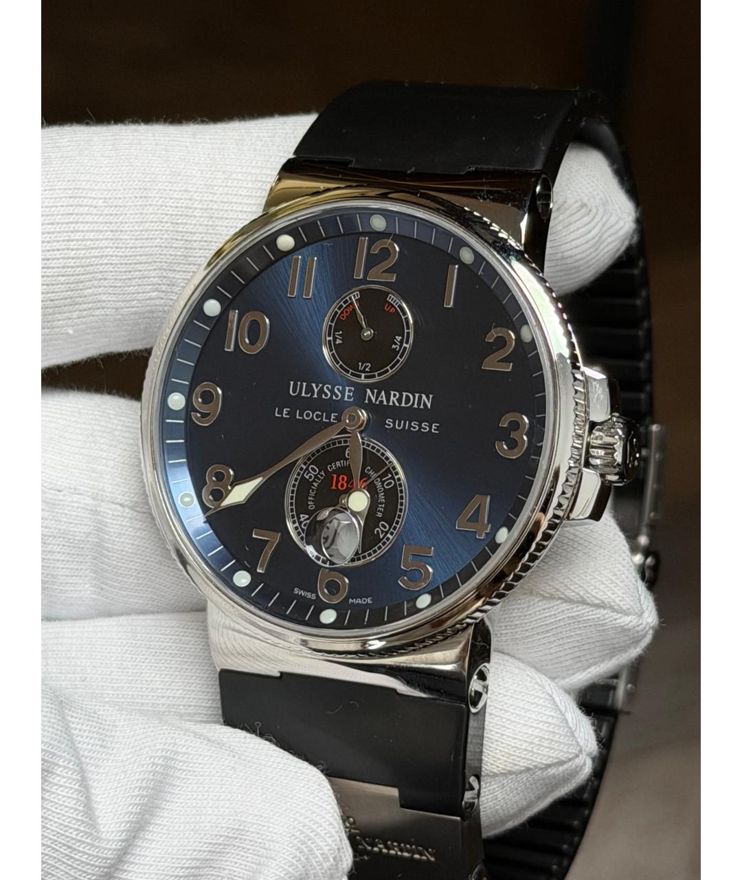 Ulysse Nardin Темно-синие часы, фото 3