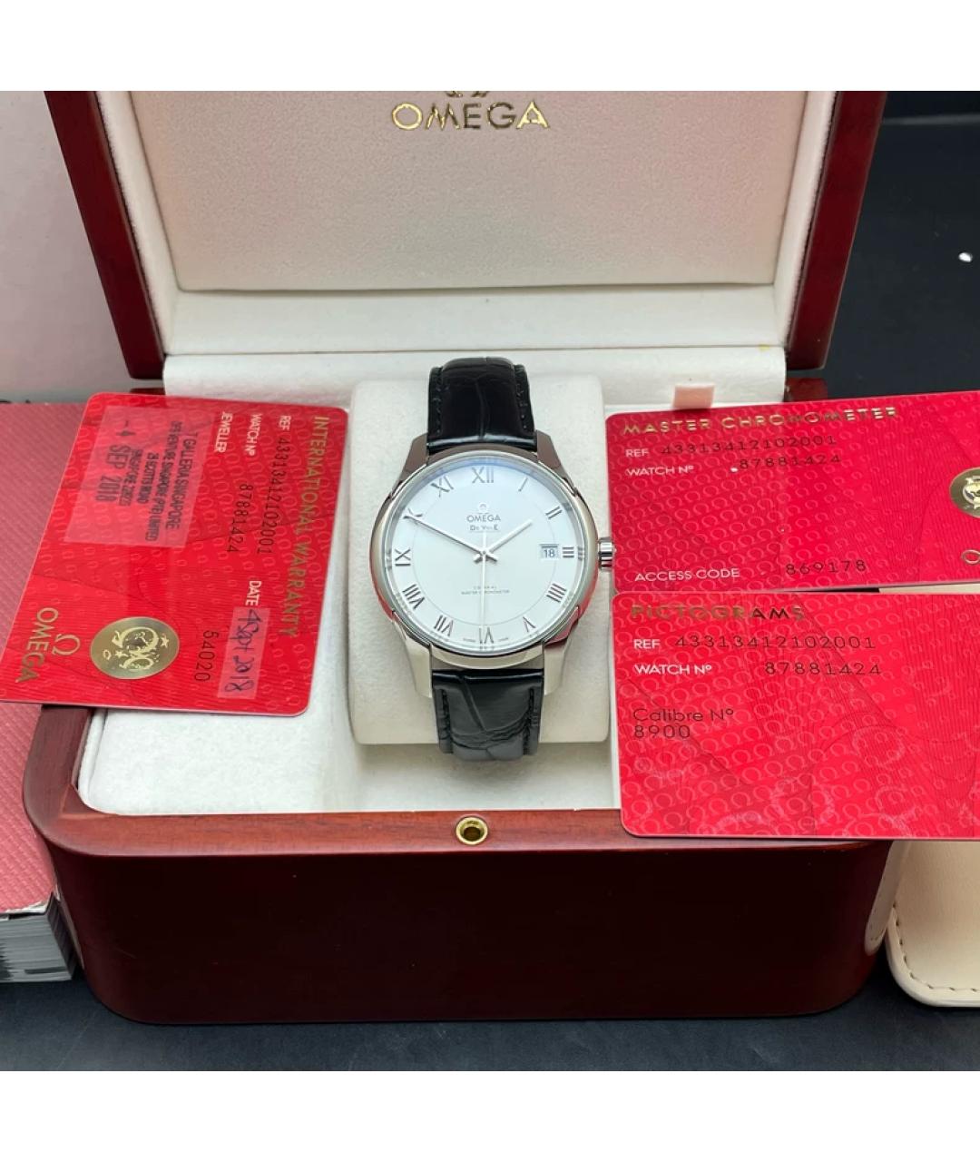 OMEGA Белые металлические часы, фото 2