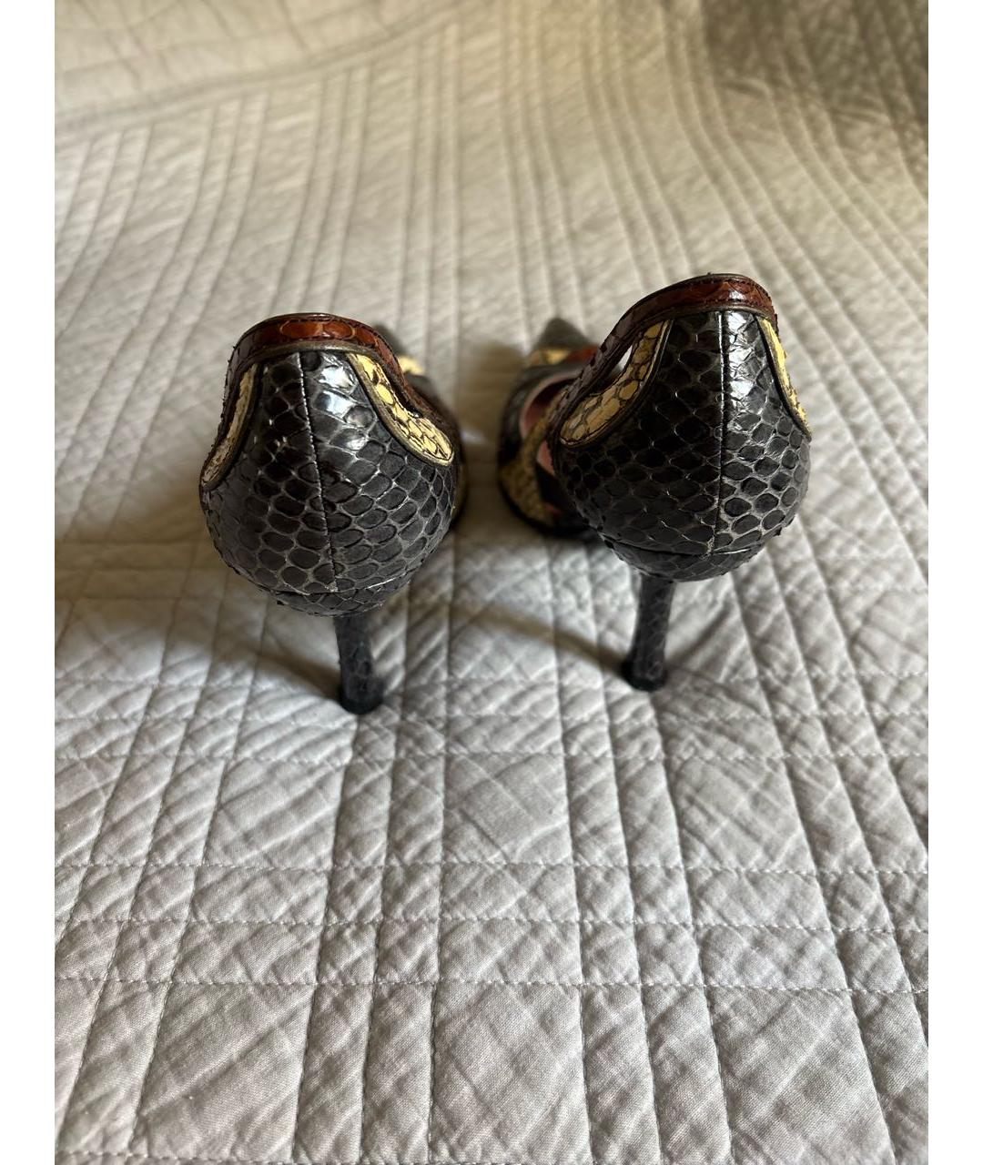 MIU MIU Серые кожаные туфли, фото 4