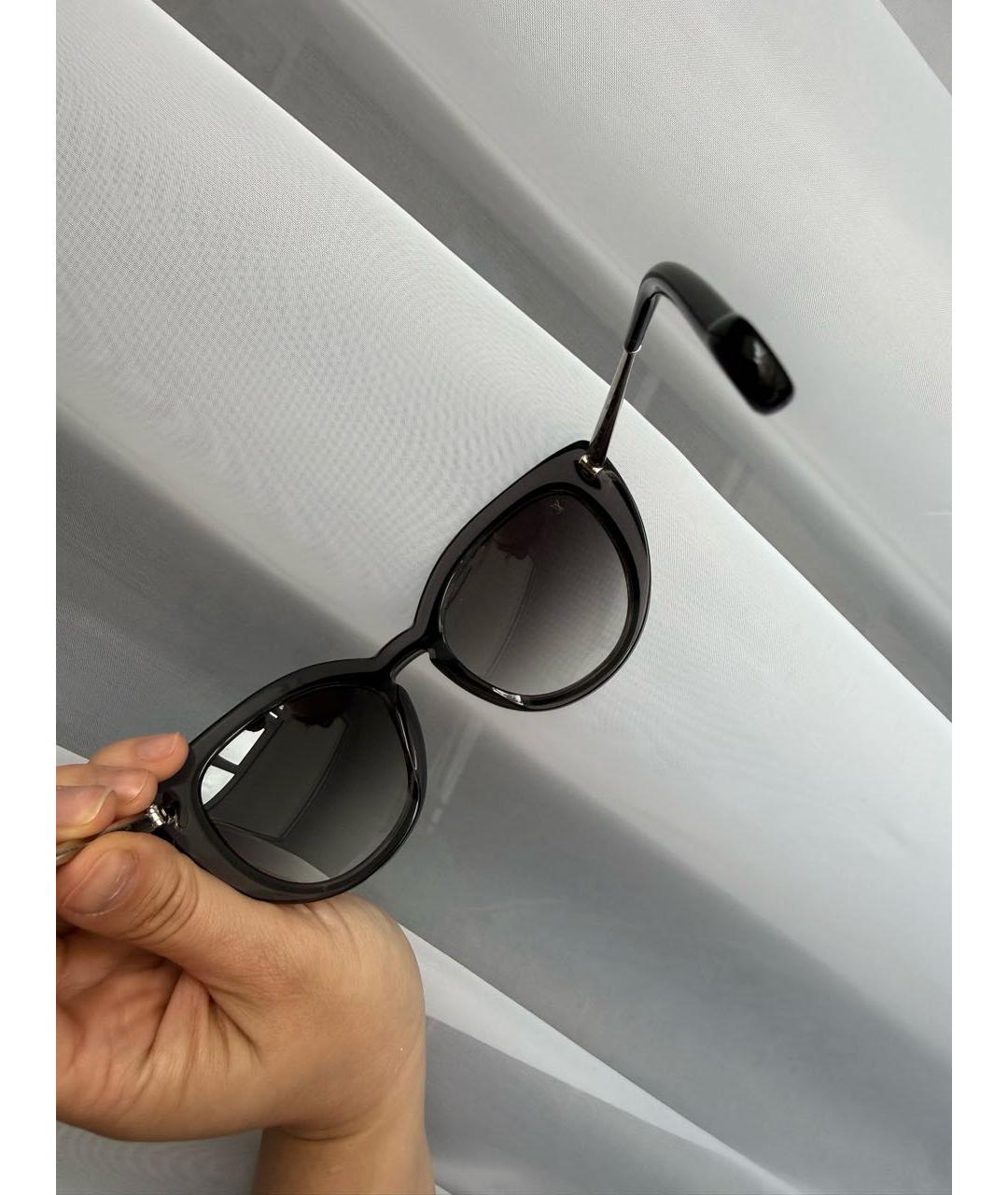 LOUIS VUITTON Антрацитовые пластиковые солнцезащитные очки, фото 6
