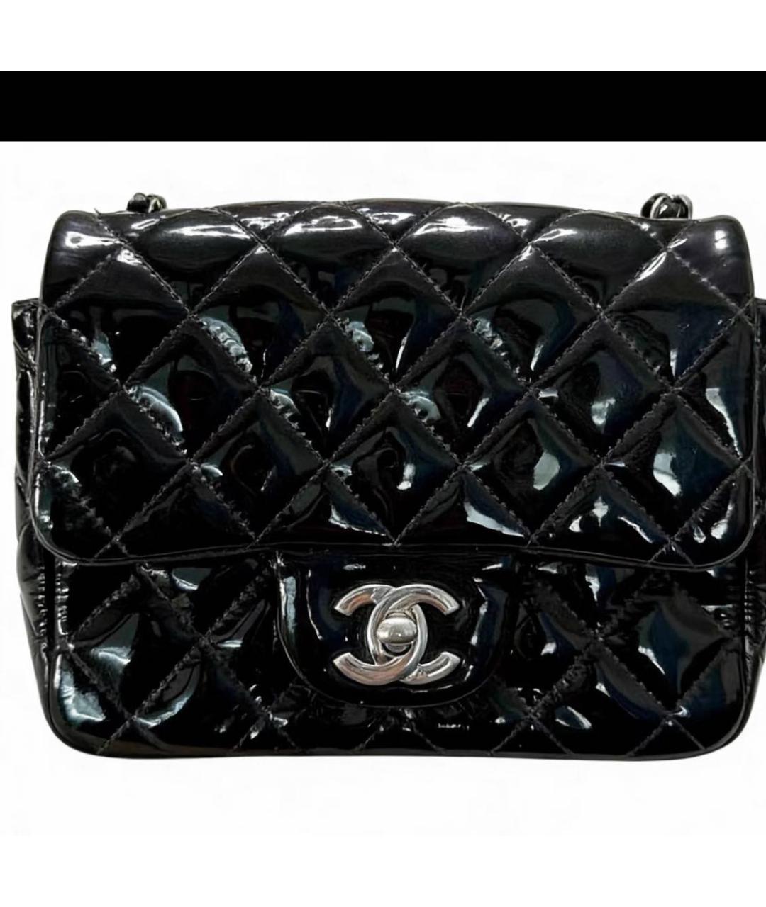 CHANEL Черная сумка через плечо из лакированной кожи, фото 6