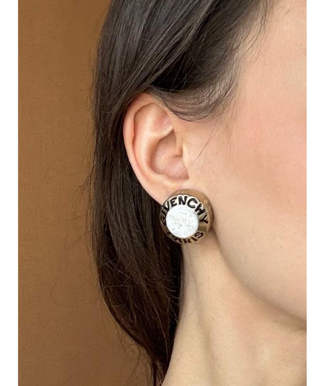 GIVENCHY Золотые металлические клипсы, фото 5