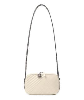 CHANEL Сумка через плечо