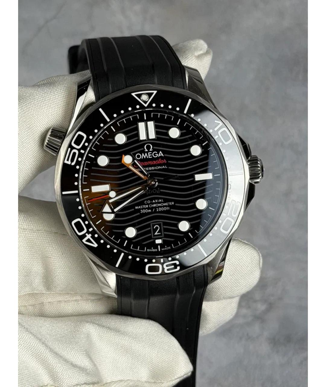 OMEGA Черные металлические часы, фото 2