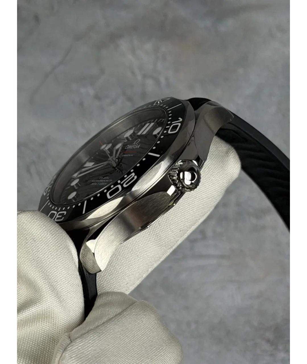 OMEGA Черные металлические часы, фото 3