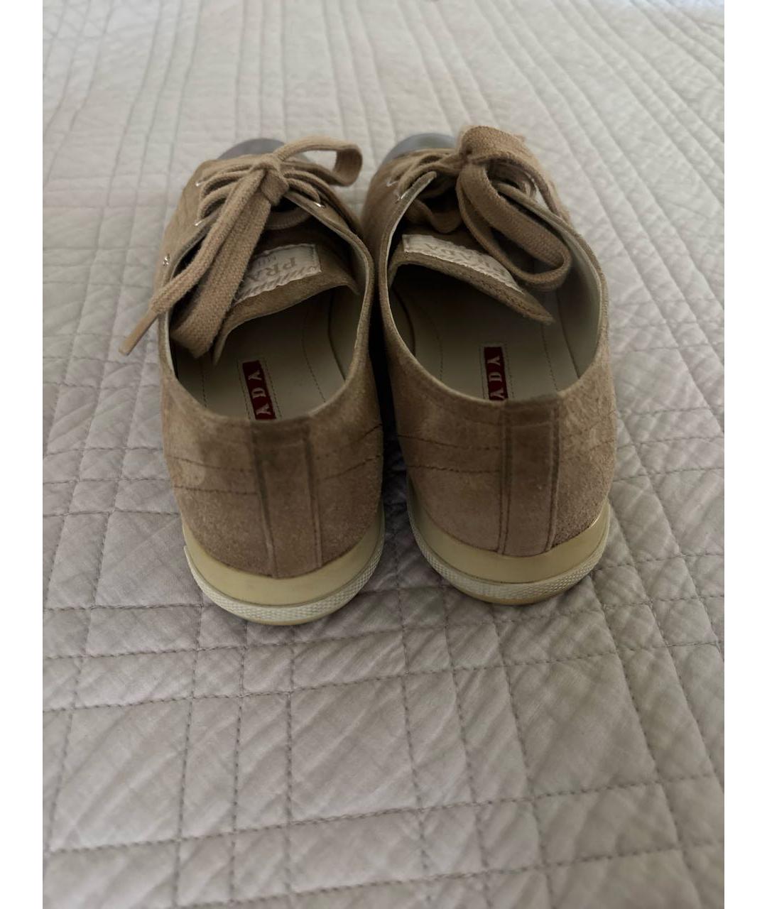 PRADA Бежевые замшевые кеды, фото 4