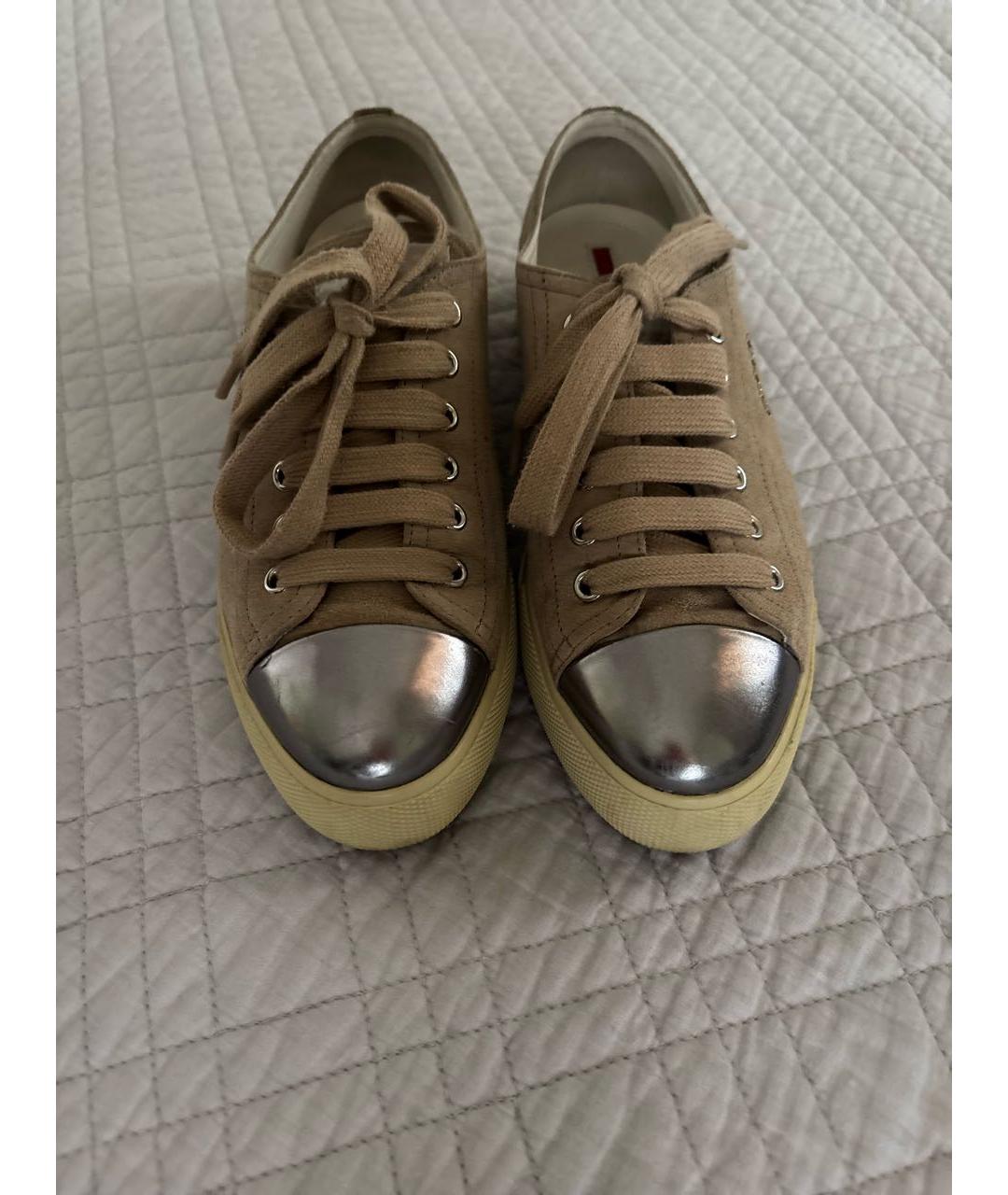 PRADA Бежевые замшевые кеды, фото 2