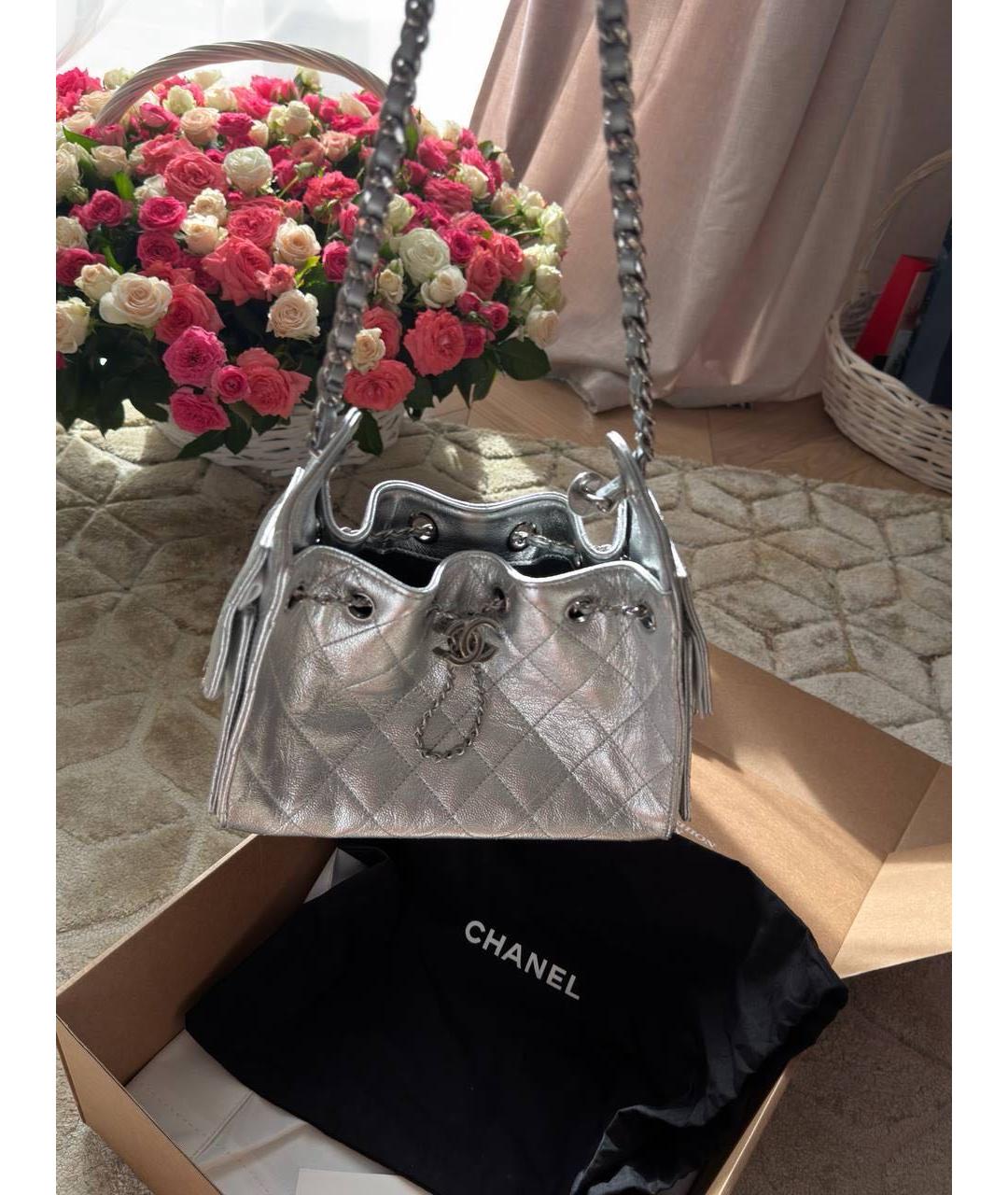 CHANEL Серебряная кожаная сумка через плечо, фото 2