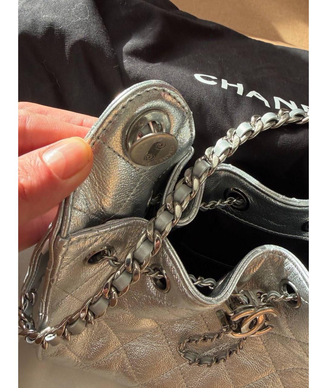 CHANEL Серебряная кожаная сумка через плечо, фото 6