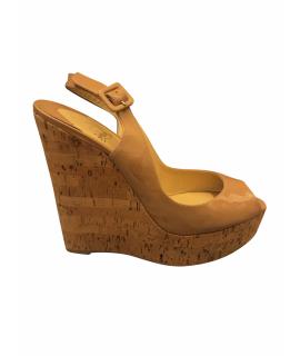 CHRISTIAN LOUBOUTIN Босоножки