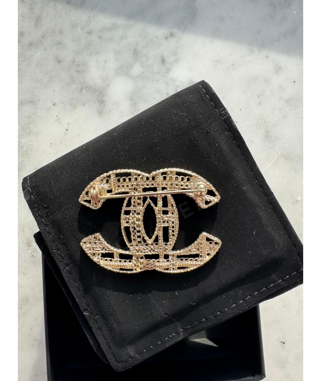 CHANEL Золотая металлическая булавка / брошь, фото 2