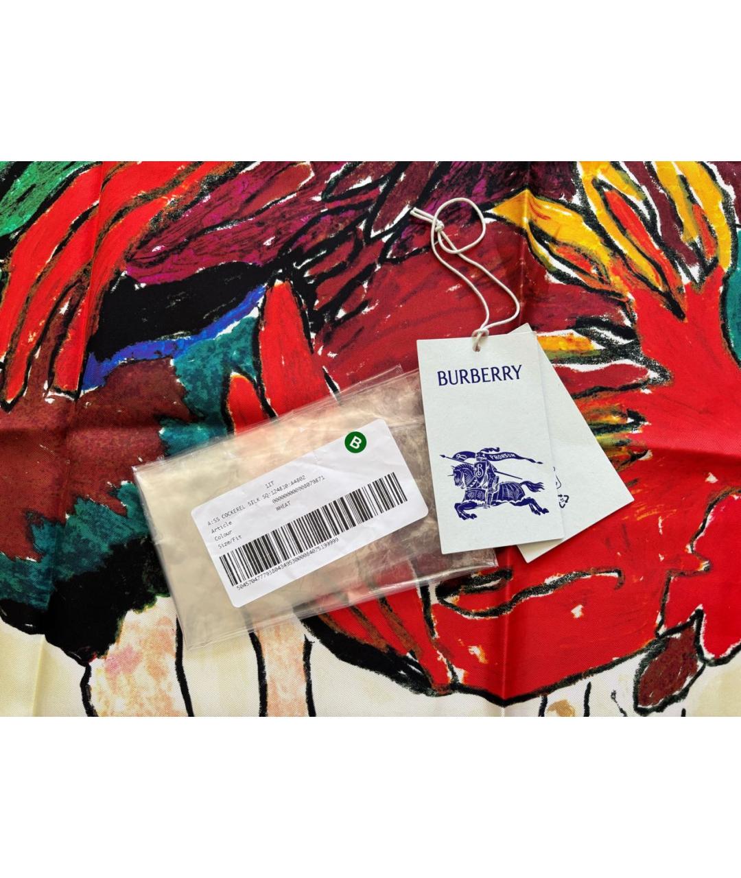 BURBERRY Бежевый шелковый платок, фото 4