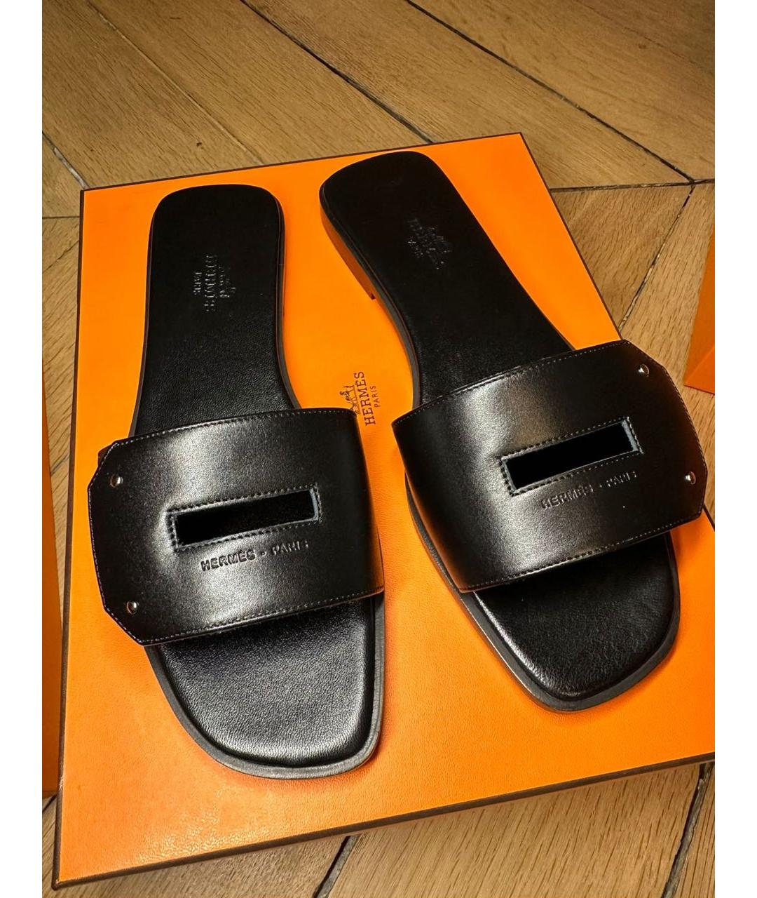 HERMES Черные кожаные сандалии, фото 2