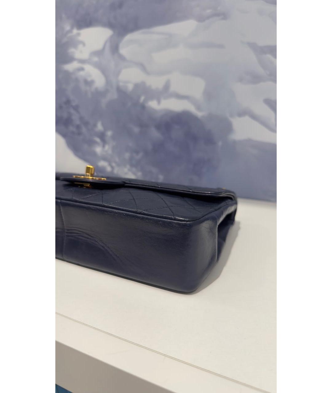 CHANEL Темно-синяя кожаная сумка через плечо, фото 7