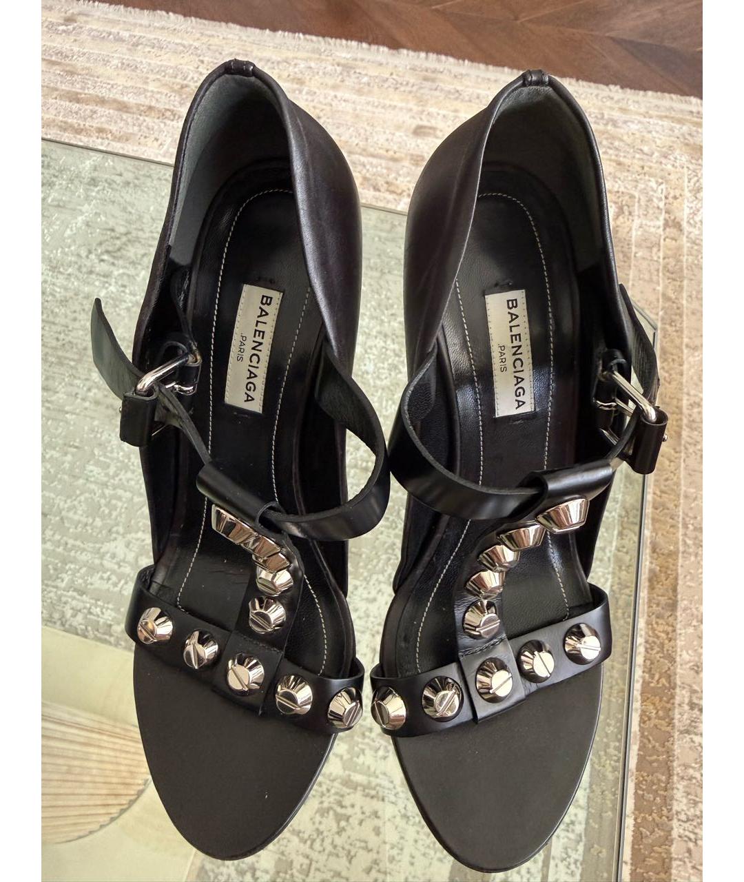 BALENCIAGA Черные кожаные босоножки, фото 2