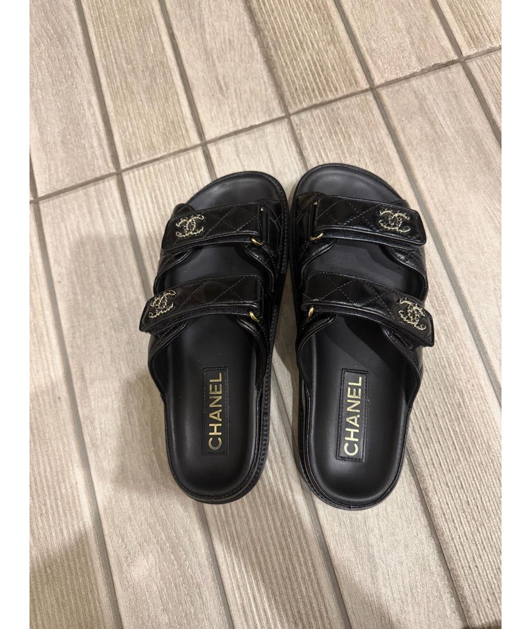 CHANEL Черные кожаные сандалии, фото 3