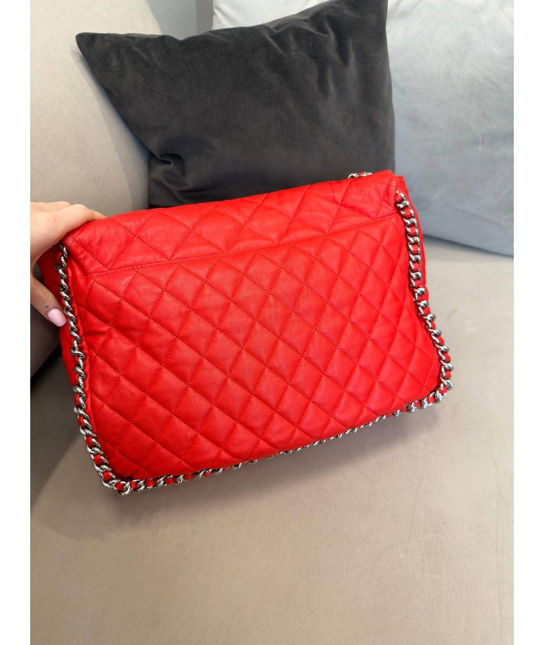CHANEL Красная кожаная сумка через плечо, фото 4