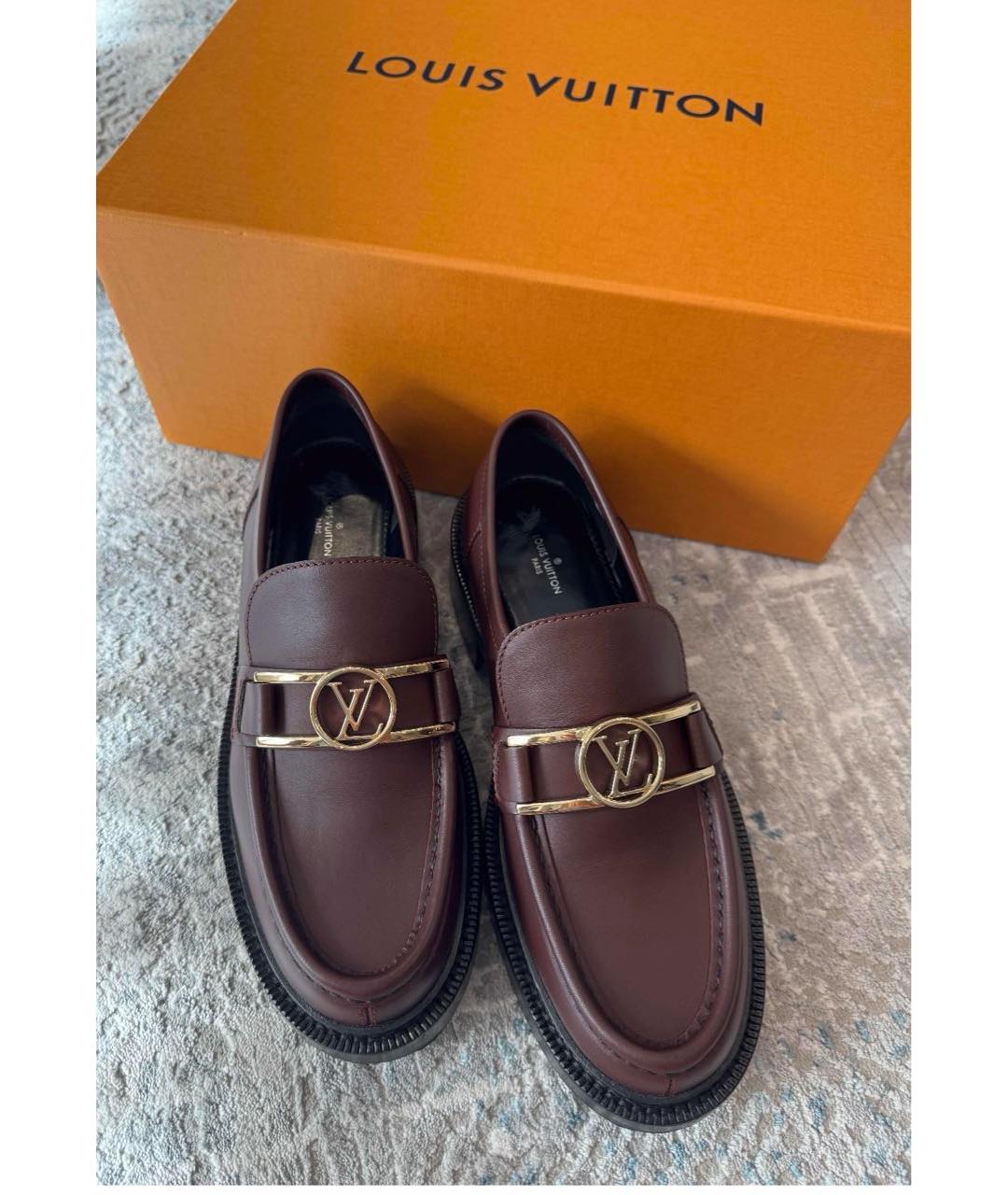 LOUIS VUITTON Бордовые кожаные лоферы, фото 2
