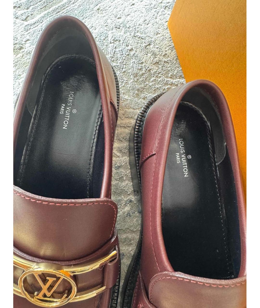 LOUIS VUITTON Бордовые кожаные лоферы, фото 3