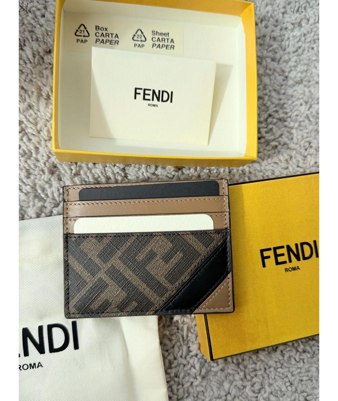 FENDI Коричневый кожаный кардхолдер, фото 2