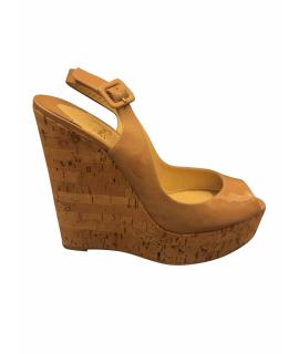 CHRISTIAN LOUBOUTIN Туфли