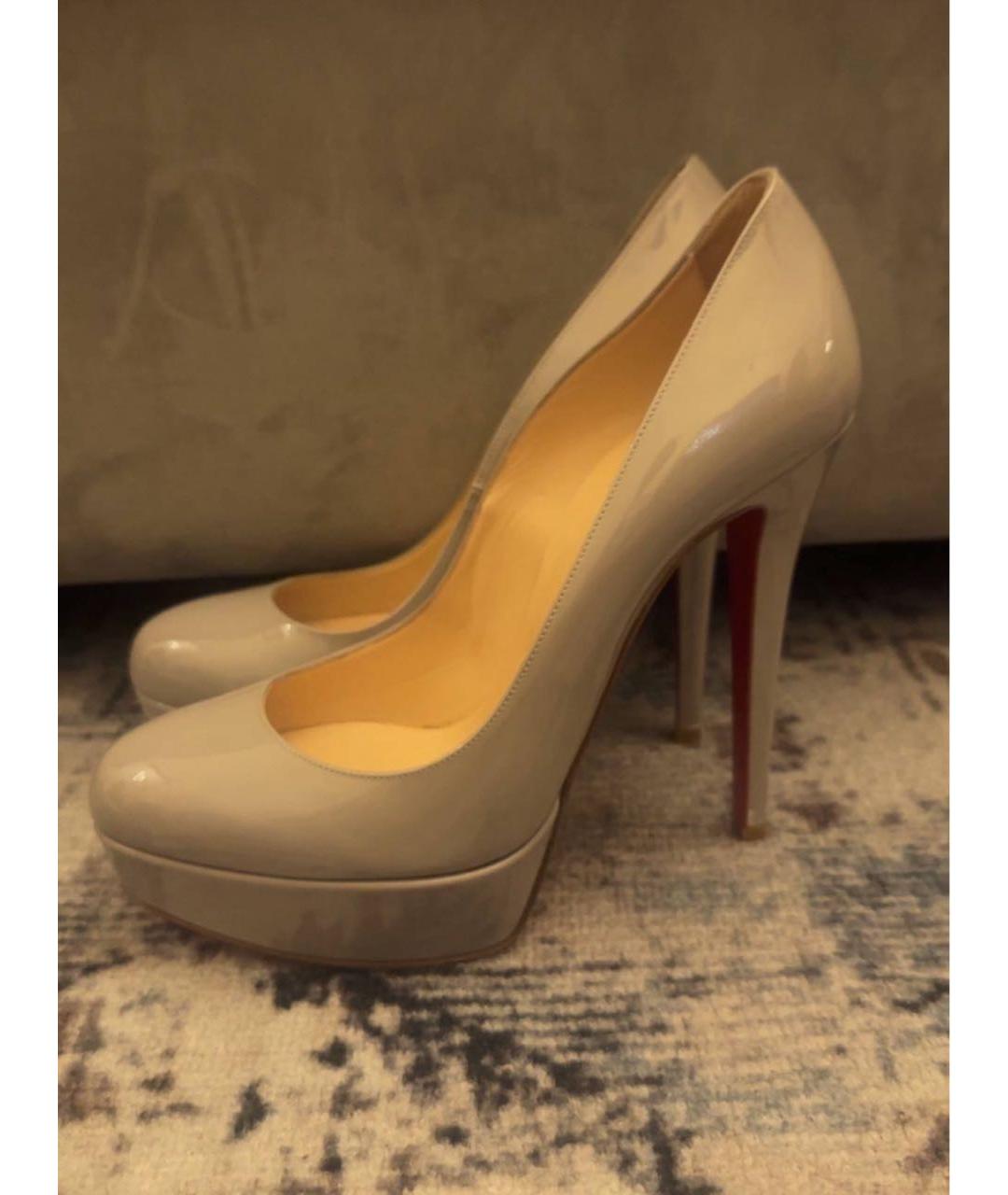 CHRISTIAN LOUBOUTIN Серые туфли из лакированной кожи, фото 3