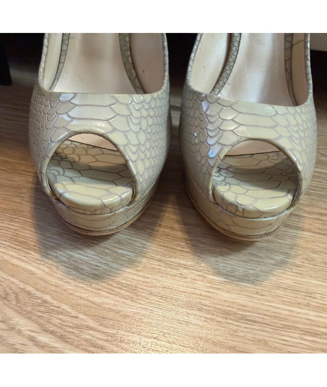 CASADEI Бежевые свадебные туфли на высоком каблуке из лакированной кожи, фото 2