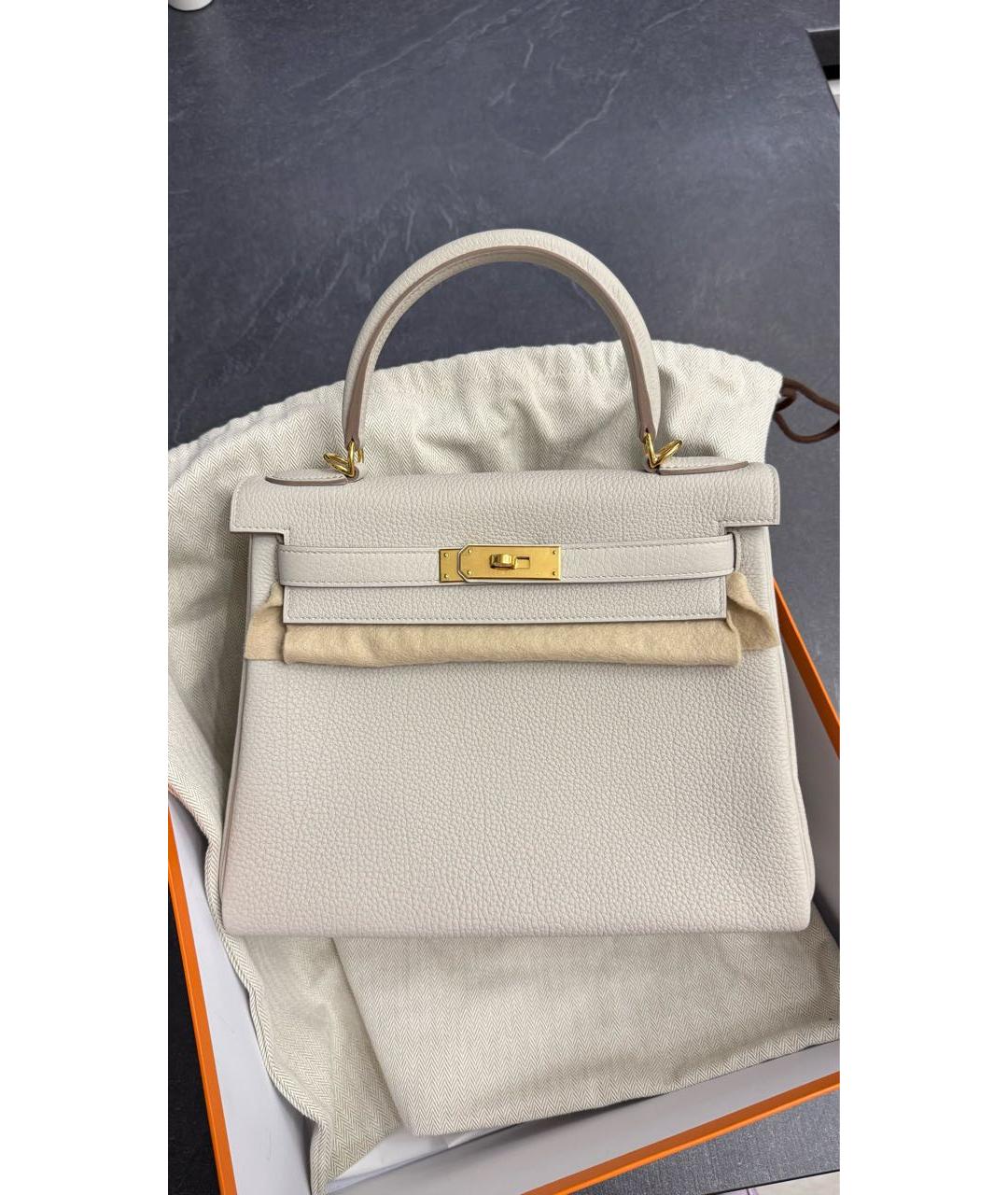 HERMES Бежевая кожаная сумка с короткими ручками, фото 3