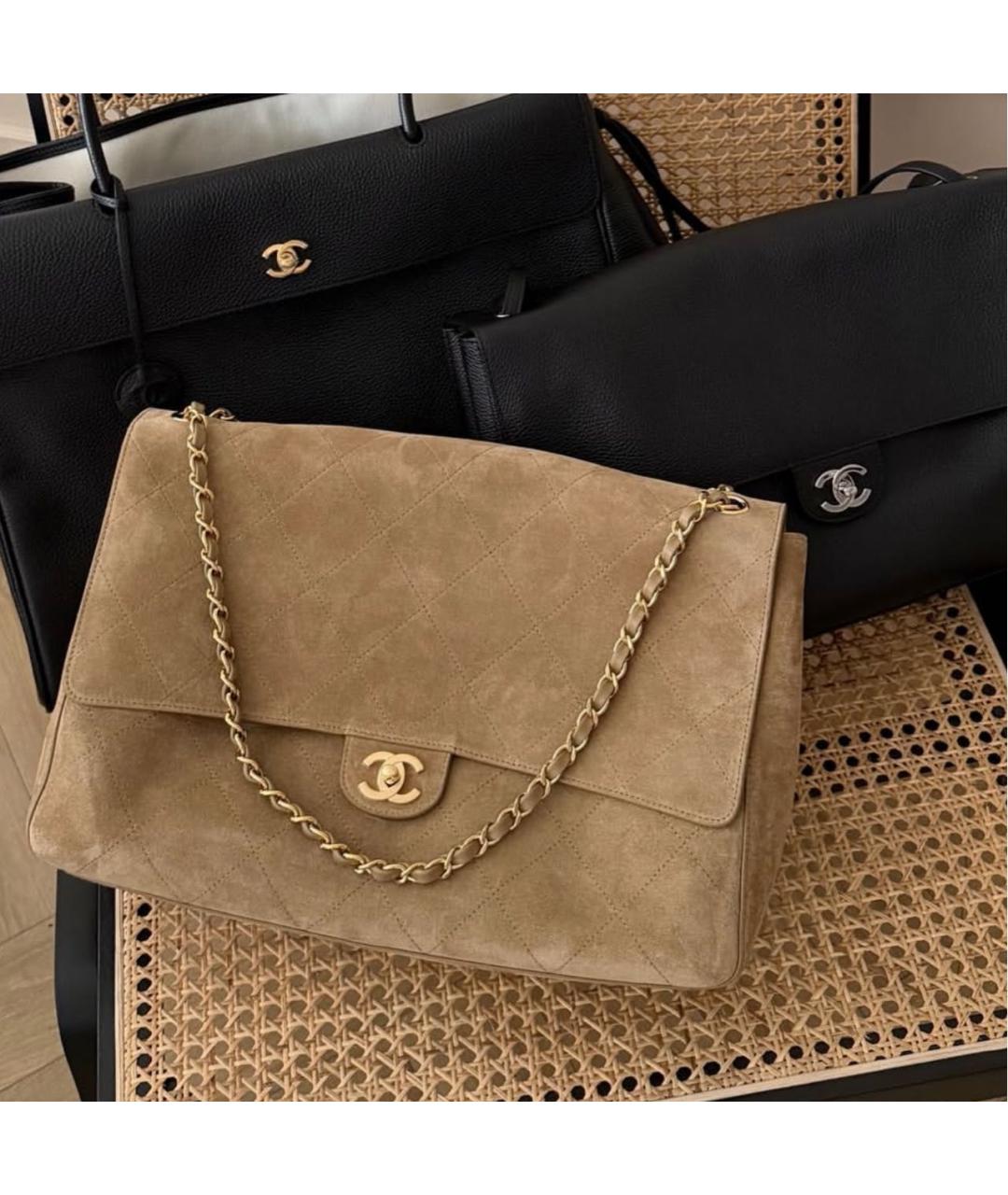 CHANEL Бежевая замшевая сумка через плечо, фото 4