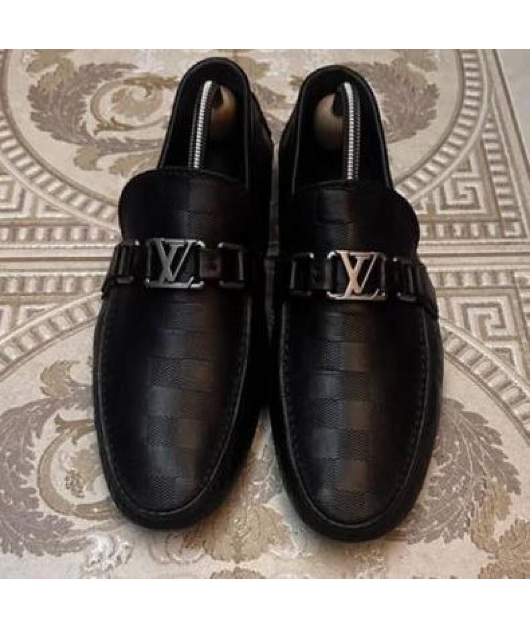 LOUIS VUITTON Черные мокасины из лакированной кожи, фото 2