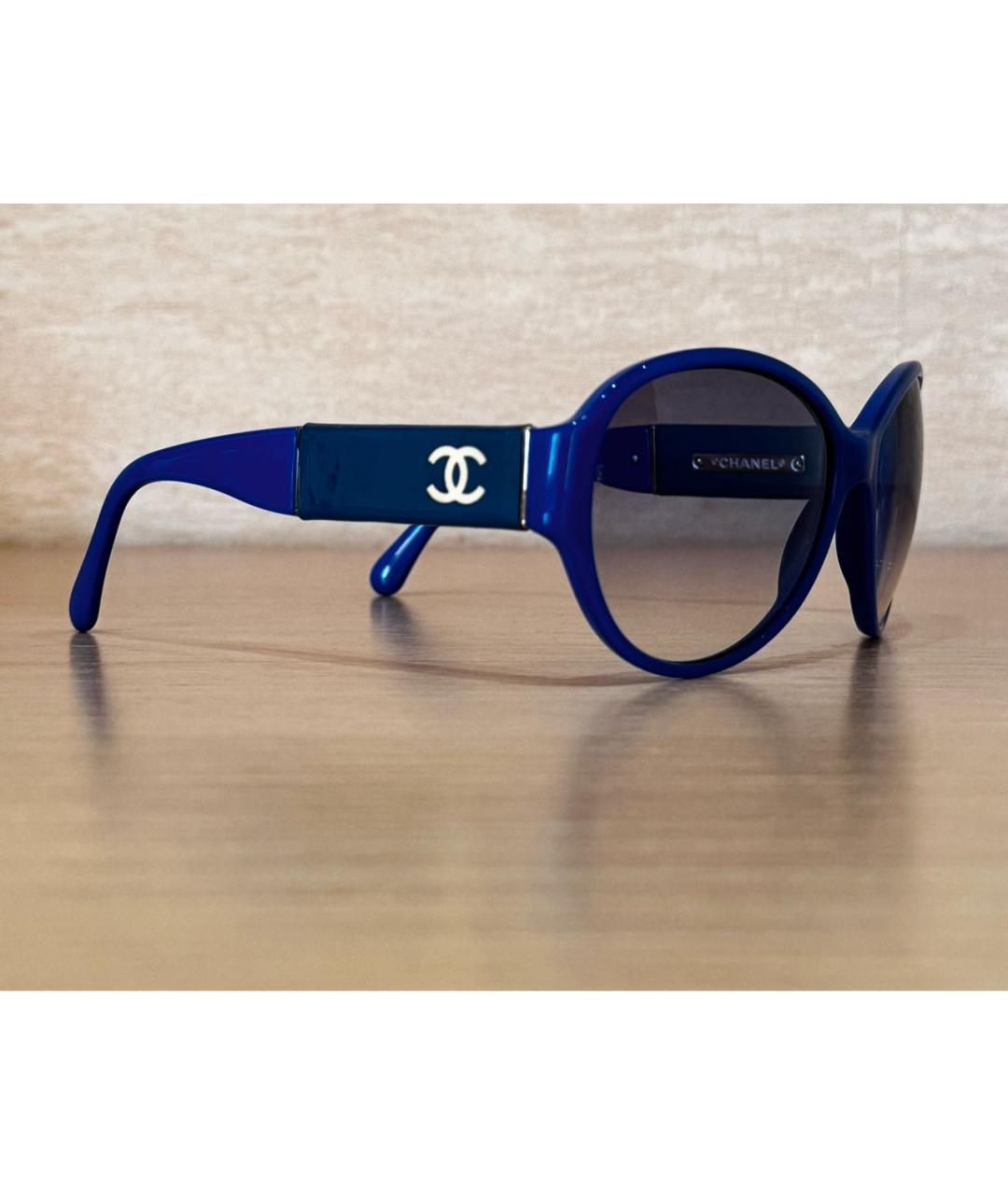 CHANEL Синие пластиковые солнцезащитные очки, фото 3