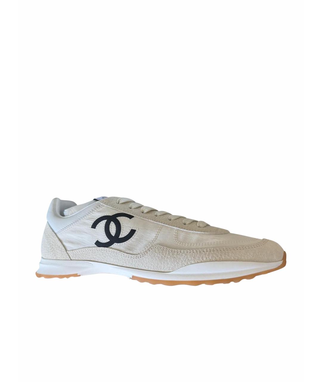 CHANEL Бежевые кожаные кроссовки, фото 1