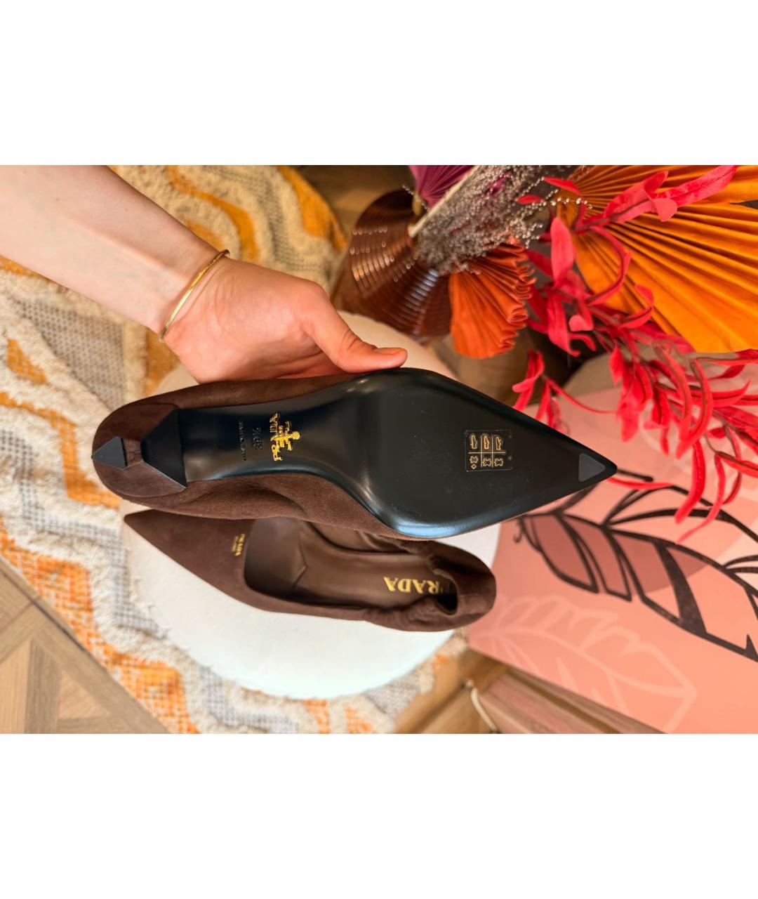 PRADA Коричневые замшевые туфли, фото 6