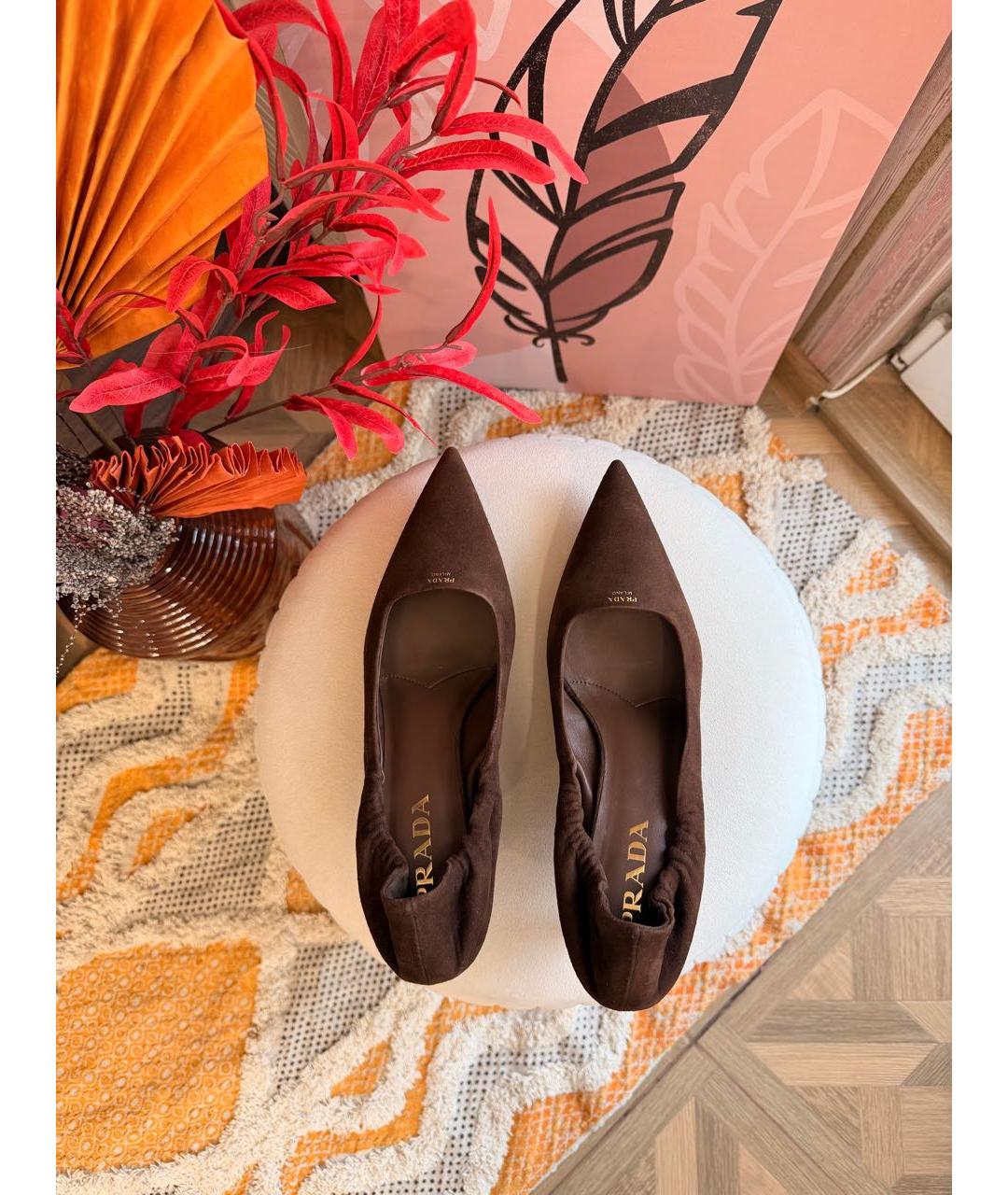 PRADA Коричневые замшевые туфли, фото 3