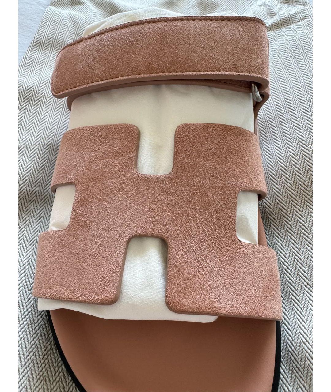 HERMES Бежевые замшевые сандалии, фото 5