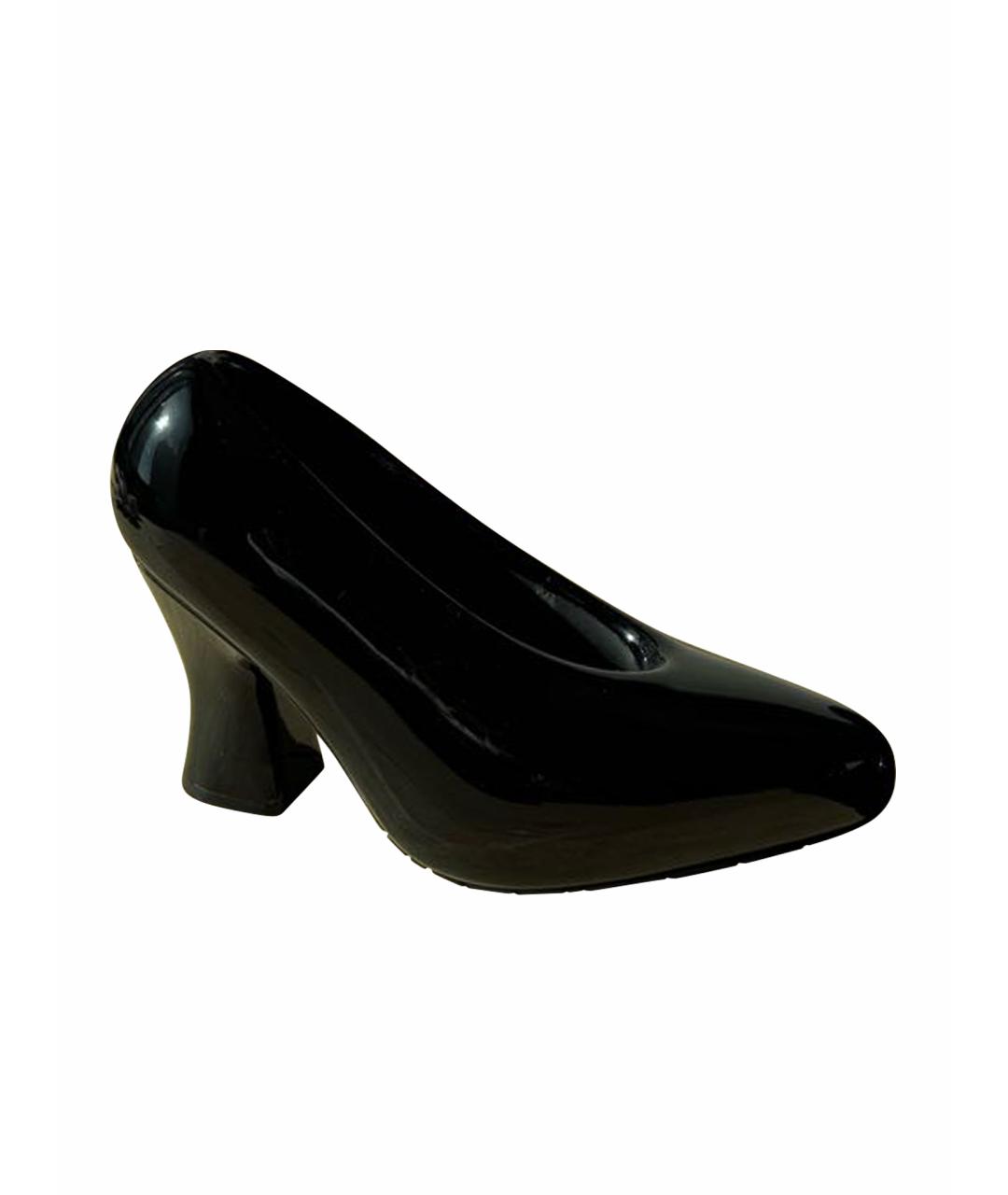 LOEWE Черные резиновые туфли, фото 1