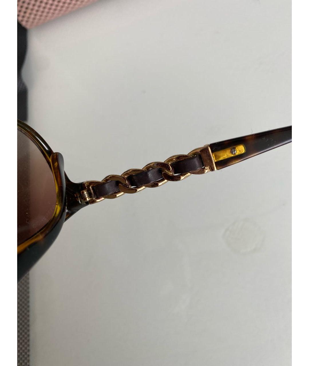 CHANEL Коричневые пластиковые солнцезащитные очки, фото 5