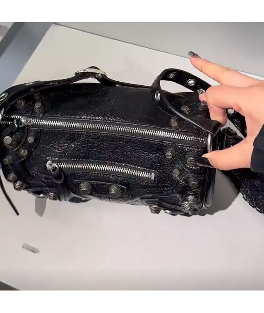 BALENCIAGA Черная кожаная сумка через плечо, фото 4