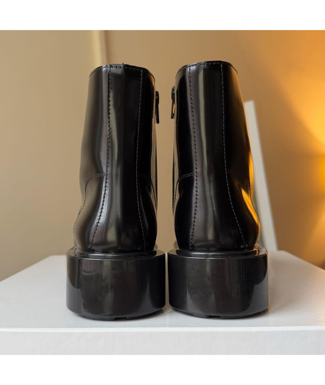 BOTTEGA VENETA Черные ботинки из лакированной кожи, фото 6