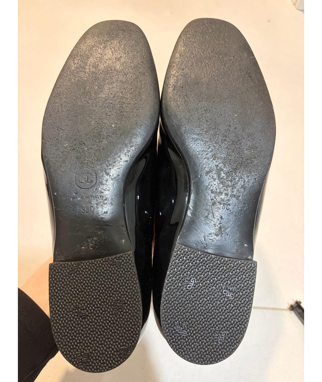 CHANEL Черные лоферы из лакированной кожи, фото 3