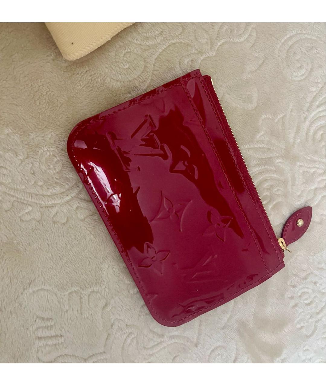 LOUIS VUITTON Красный кожаный кошелек, фото 3