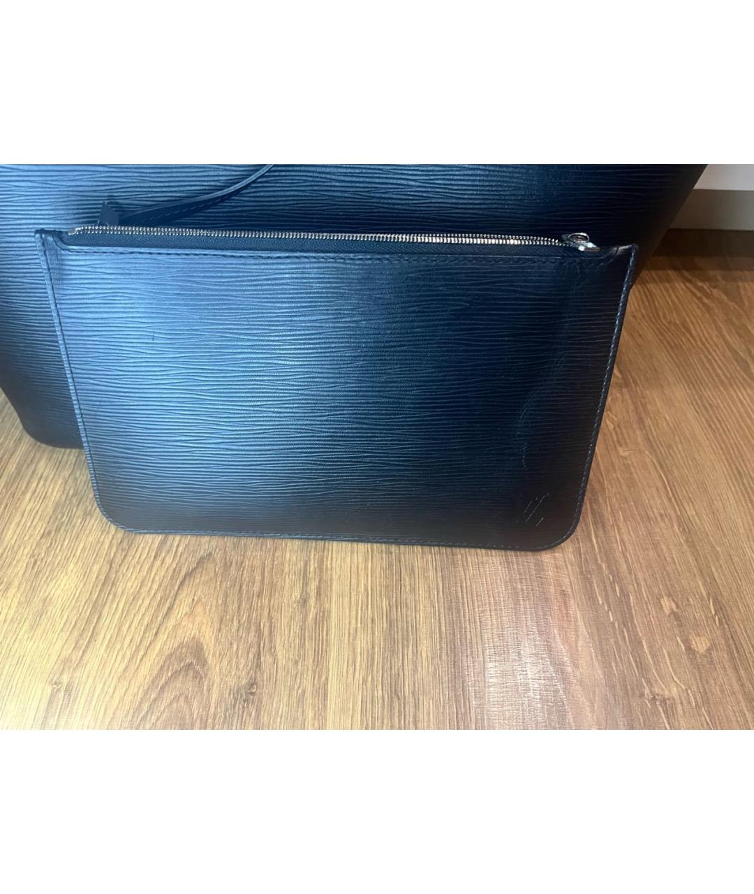 LOUIS VUITTON Черная кожаная сумка через плечо, фото 3