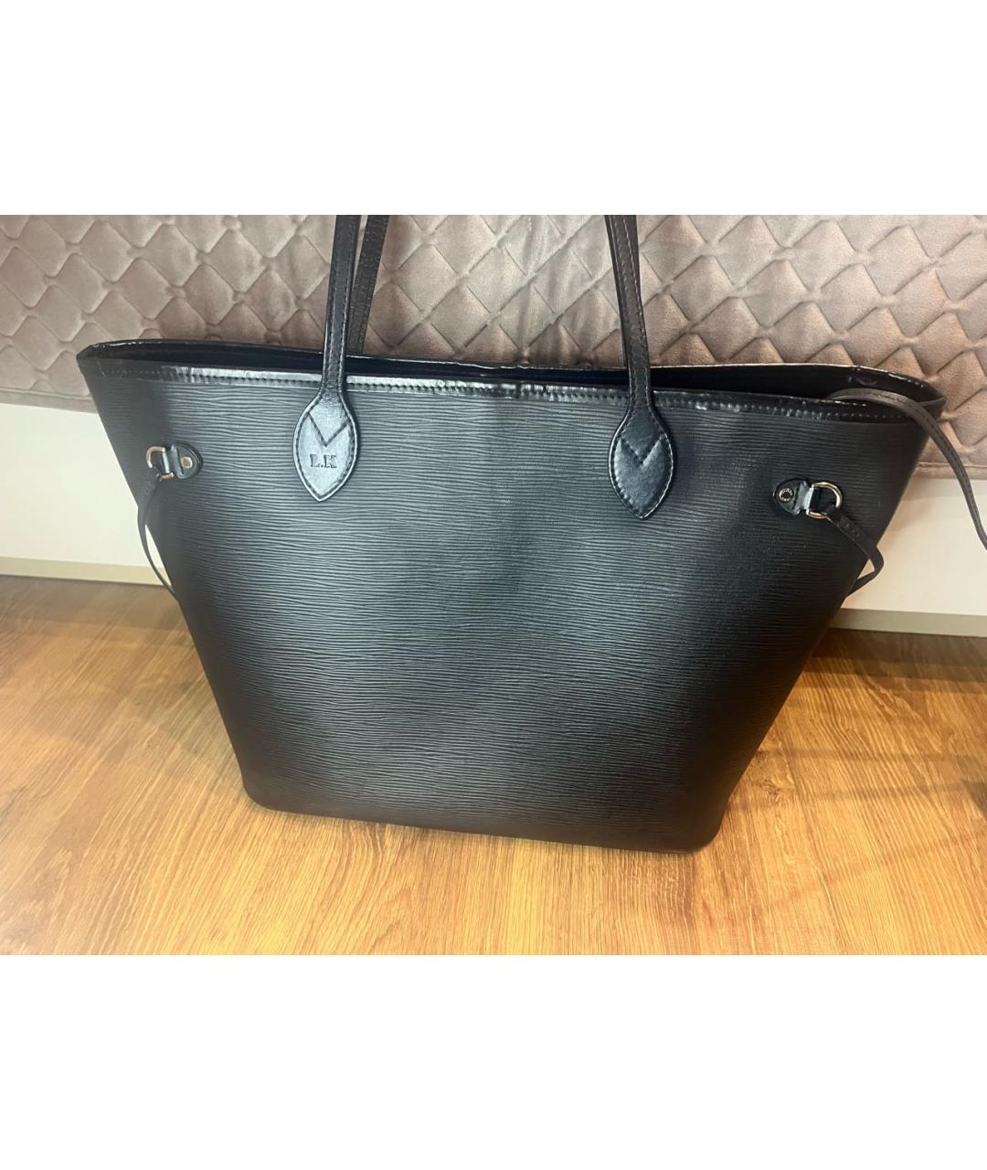 LOUIS VUITTON Черная кожаная сумка через плечо, фото 5