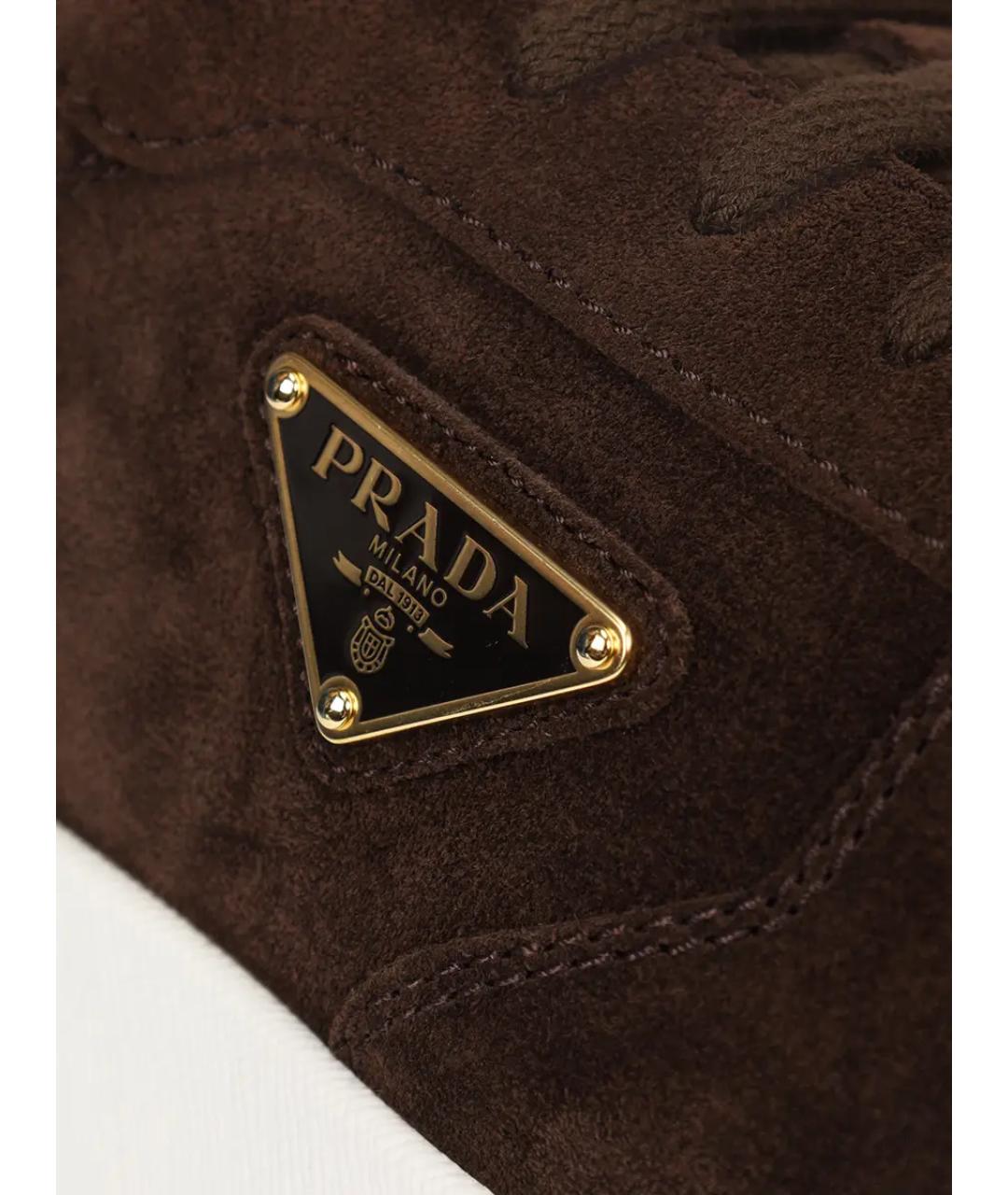 PRADA Коричневые замшевые низкие кроссовки / кеды, фото 5