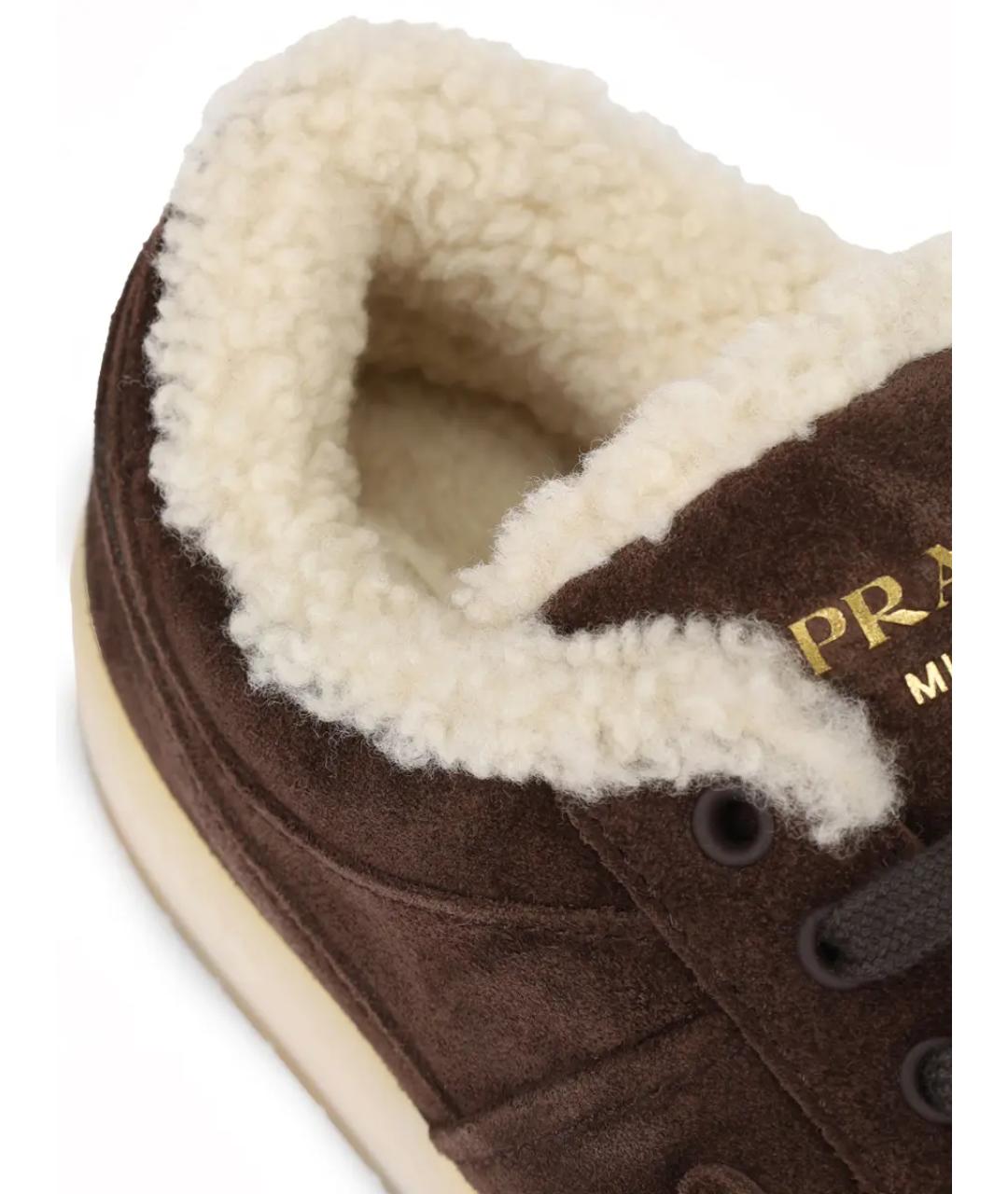 PRADA Коричневые замшевые низкие кроссовки / кеды, фото 6