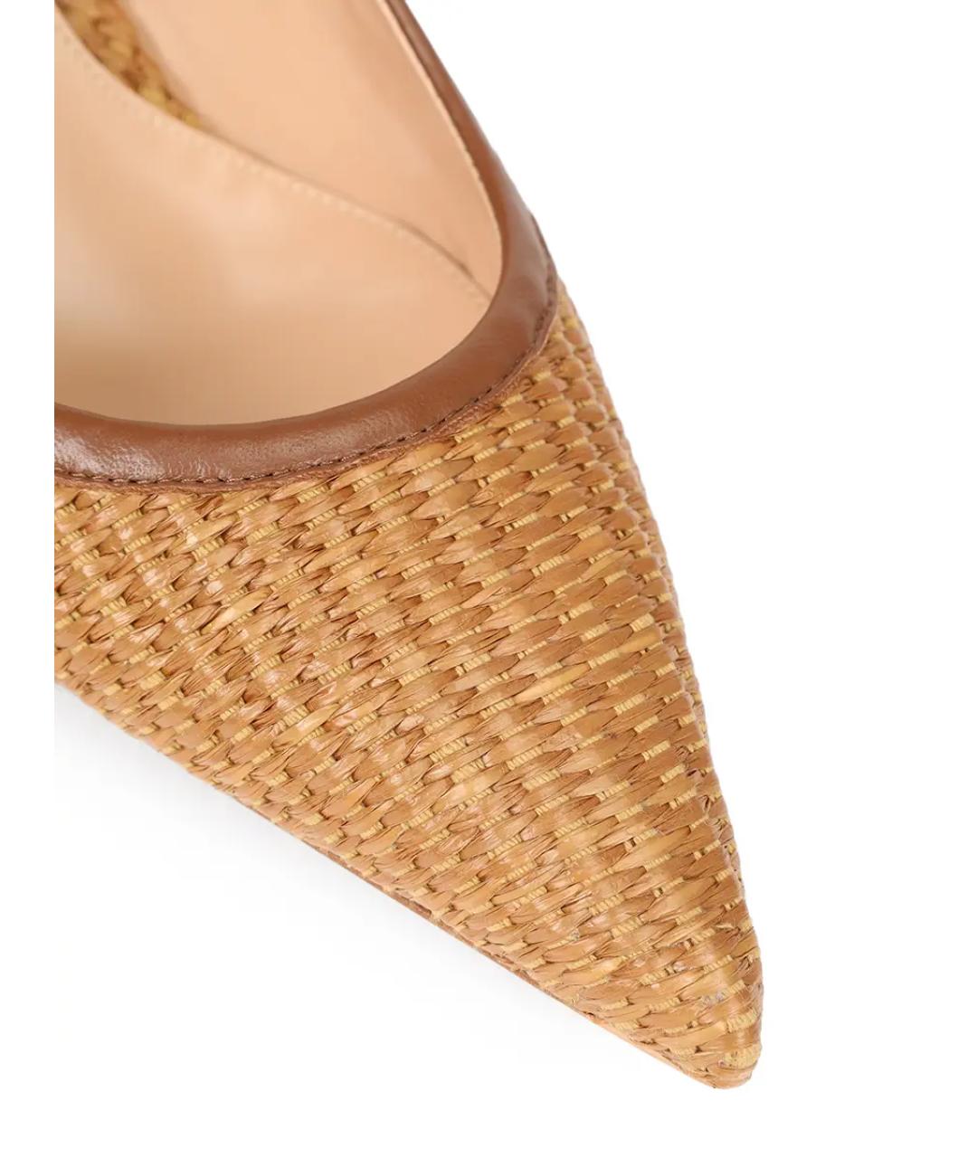 GIANVITO ROSSI Бежевые кожаные туфли, фото 5