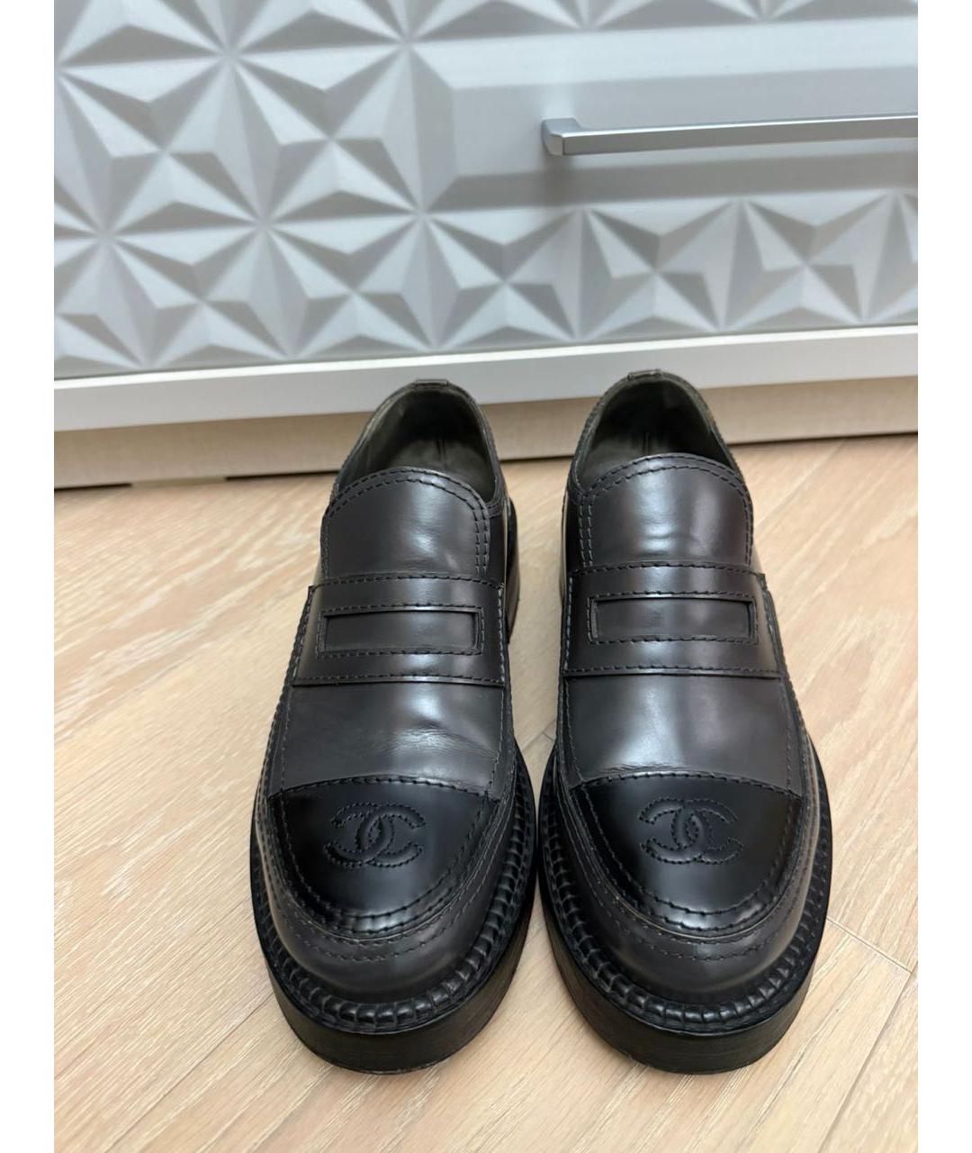 CHANEL Антрацитовые кожаные лоферы, фото 2