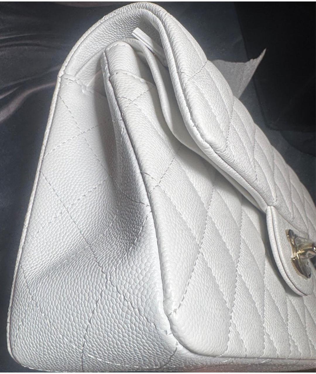 CHANEL Белая кожаная сумка тоут, фото 6