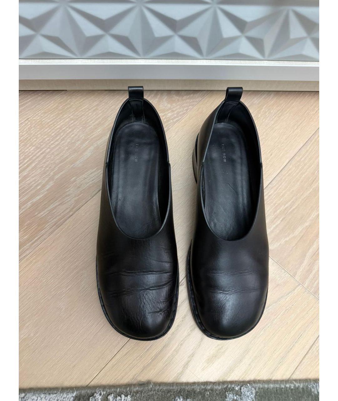 THE ROW Черные кожаные лоферы, фото 2